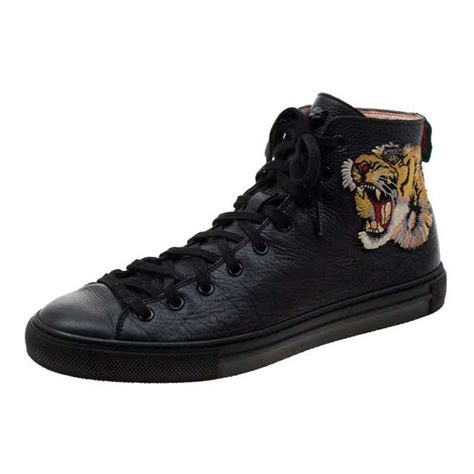 gucci sneakers tiger patch|gucci tiger sneakers black.